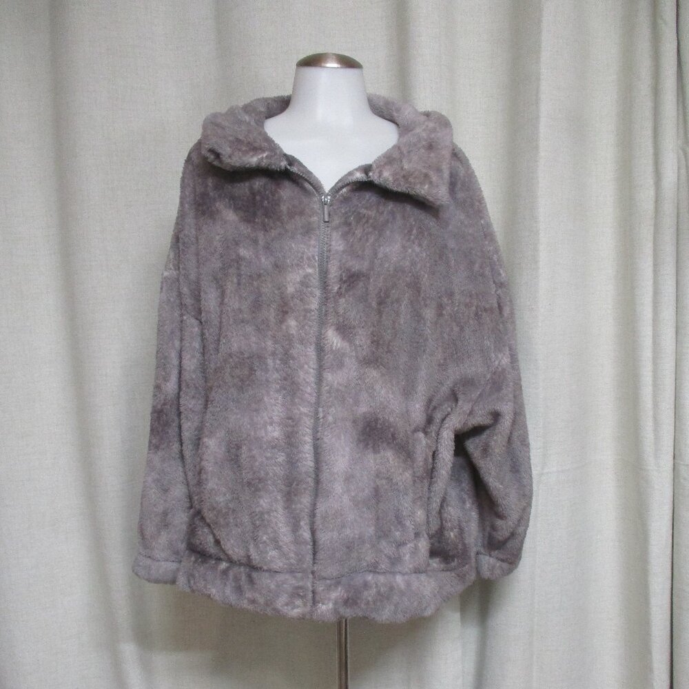 OLD NAVY Gray super cozy furry jacket Oversized